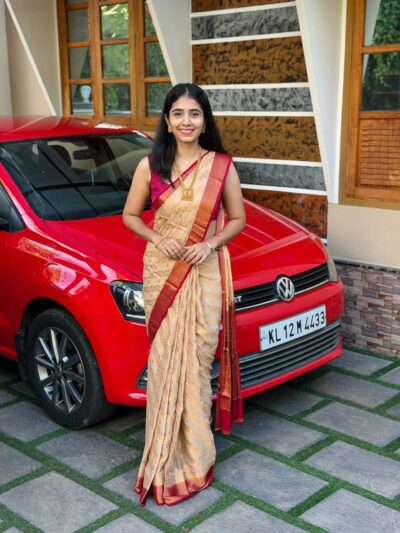 KAJOL:PREMIUM BANARASI SAREE CHICKOO